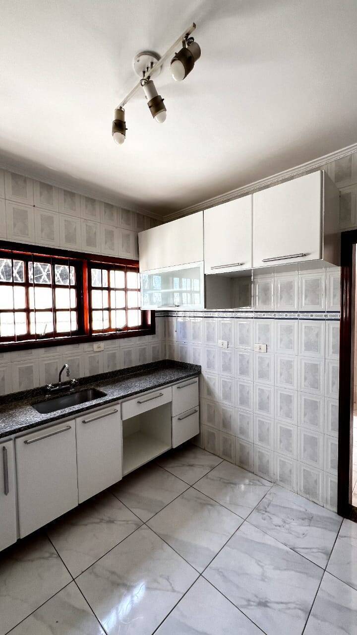 Casa, 4 quartos, 286 m² - Foto 17