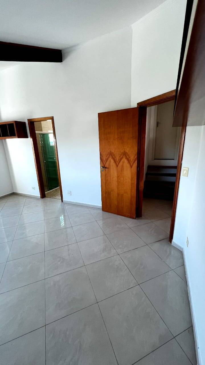 Casa, 4 quartos, 286 m² - Foto 24