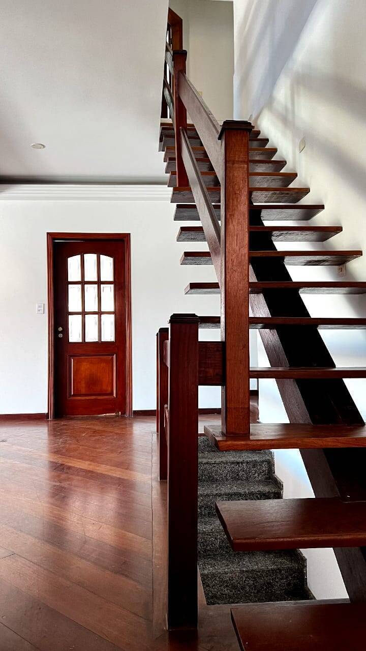 Casa, 4 quartos, 286 m² - Foto 33