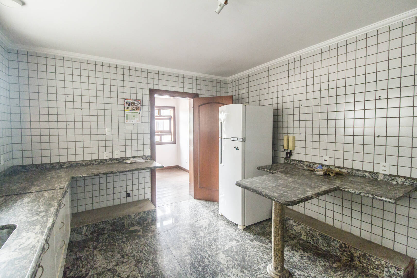 Casa, 4 quartos, 635 m² - Foto 42