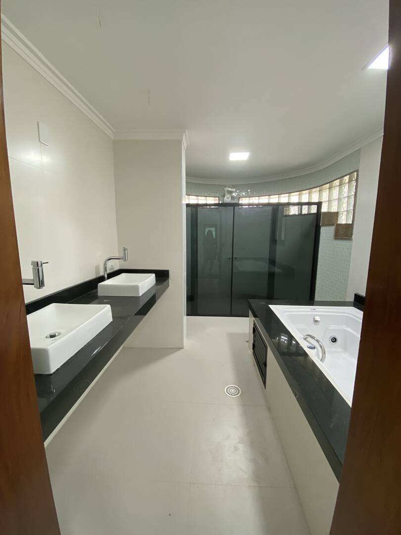 Casa, 4 quartos, 445 m² - Foto 69