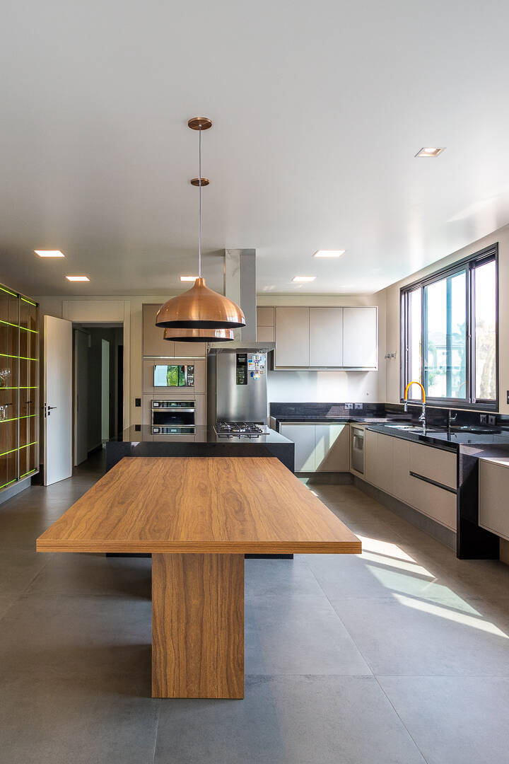 Casa, 4 quartos, 1305 m² - Foto 22