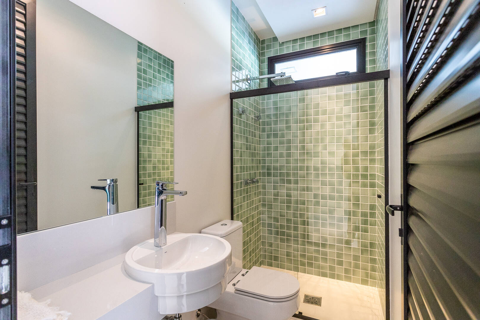 Casa, 4 quartos, 1305 m² - Foto 32