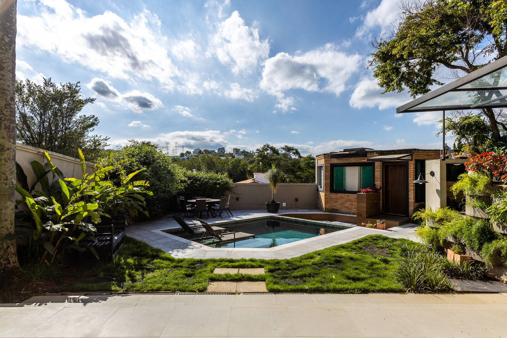 Casa, 3 quartos, 282 m² - Foto 29