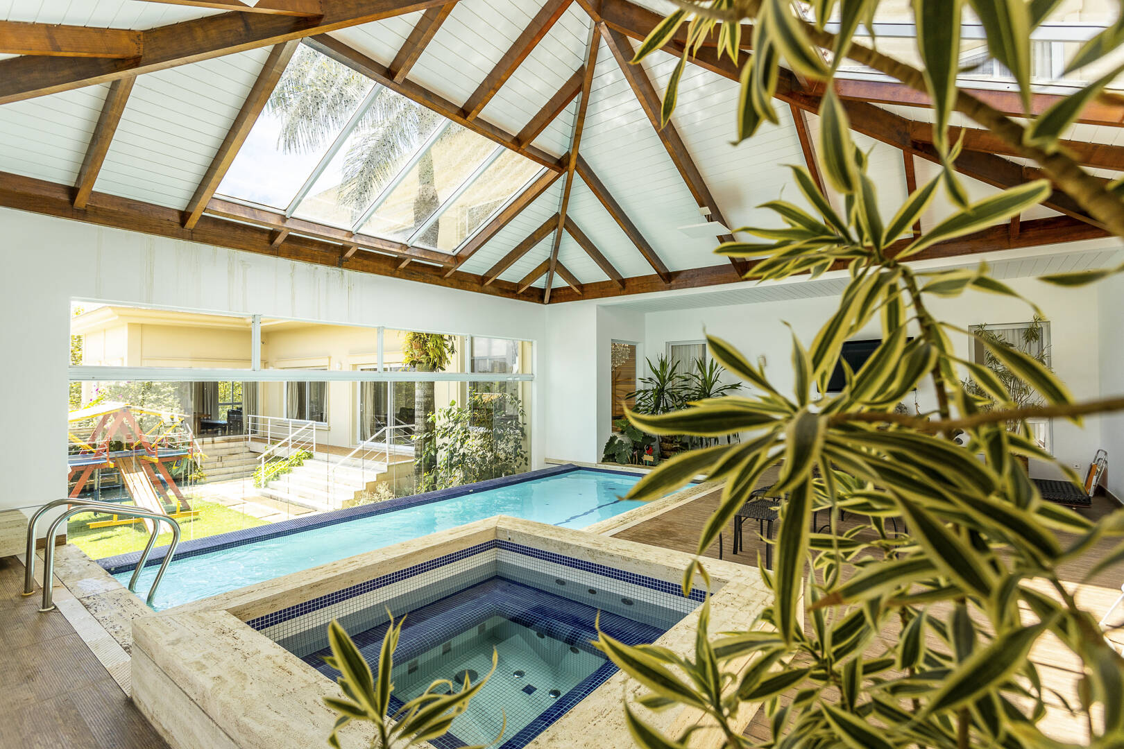 Casa, 5 quartos, 1587 m² - Foto 21