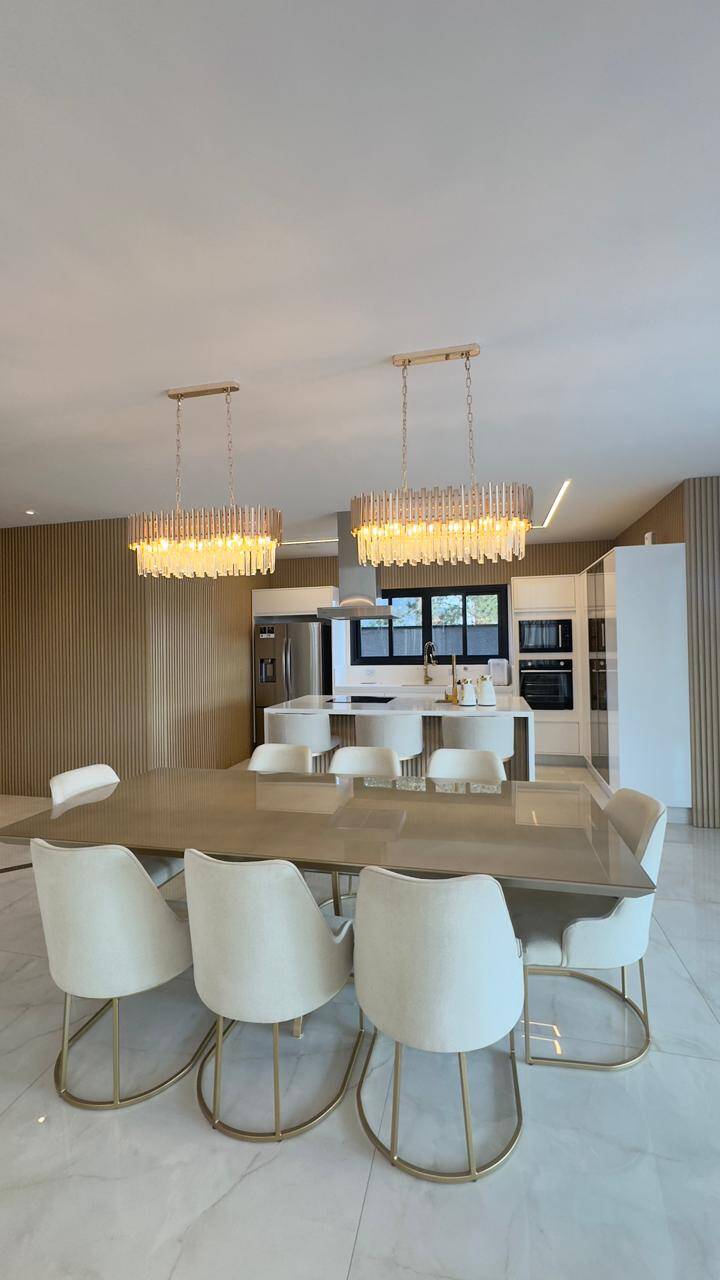Vende-se Casa de Alto Padrão à Venda – Residencial Morada dos Lagos SP