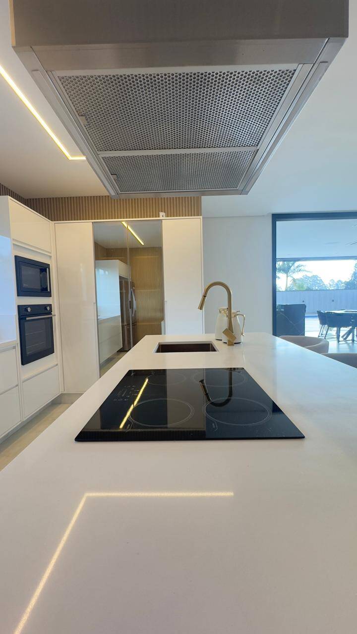 Vende-se Casa de Alto Padrão à Venda – Residencial Morada dos Lagos SP