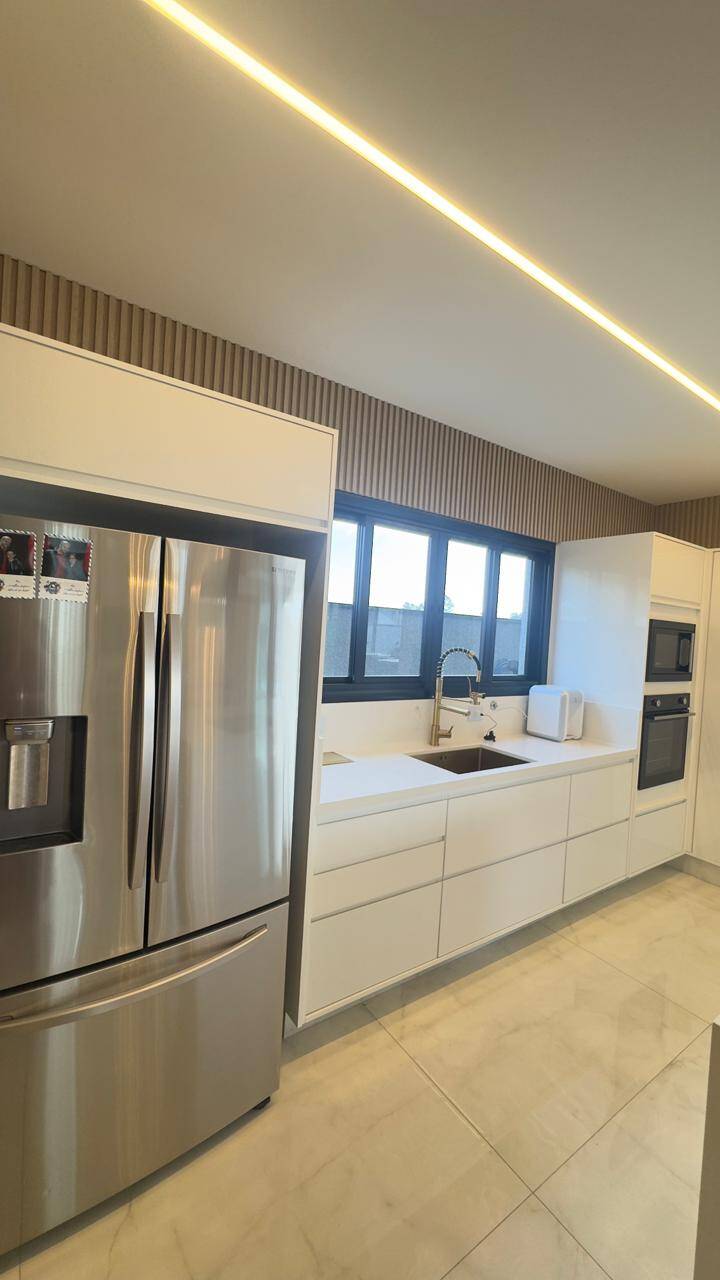 Vende-se Casa de Alto Padrão à Venda – Residencial Morada dos Lagos SP