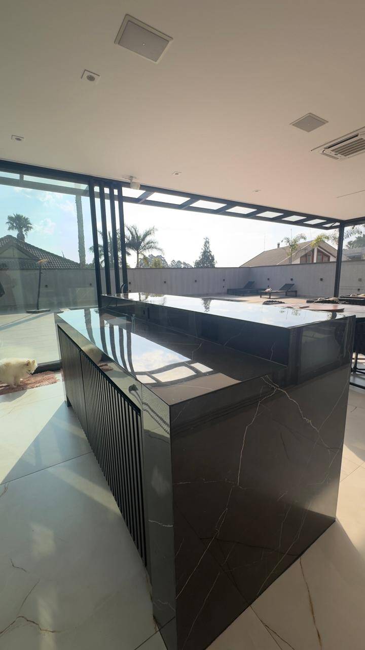 Vende-se Casa de Alto Padrão à Venda – Residencial Morada dos Lagos SP