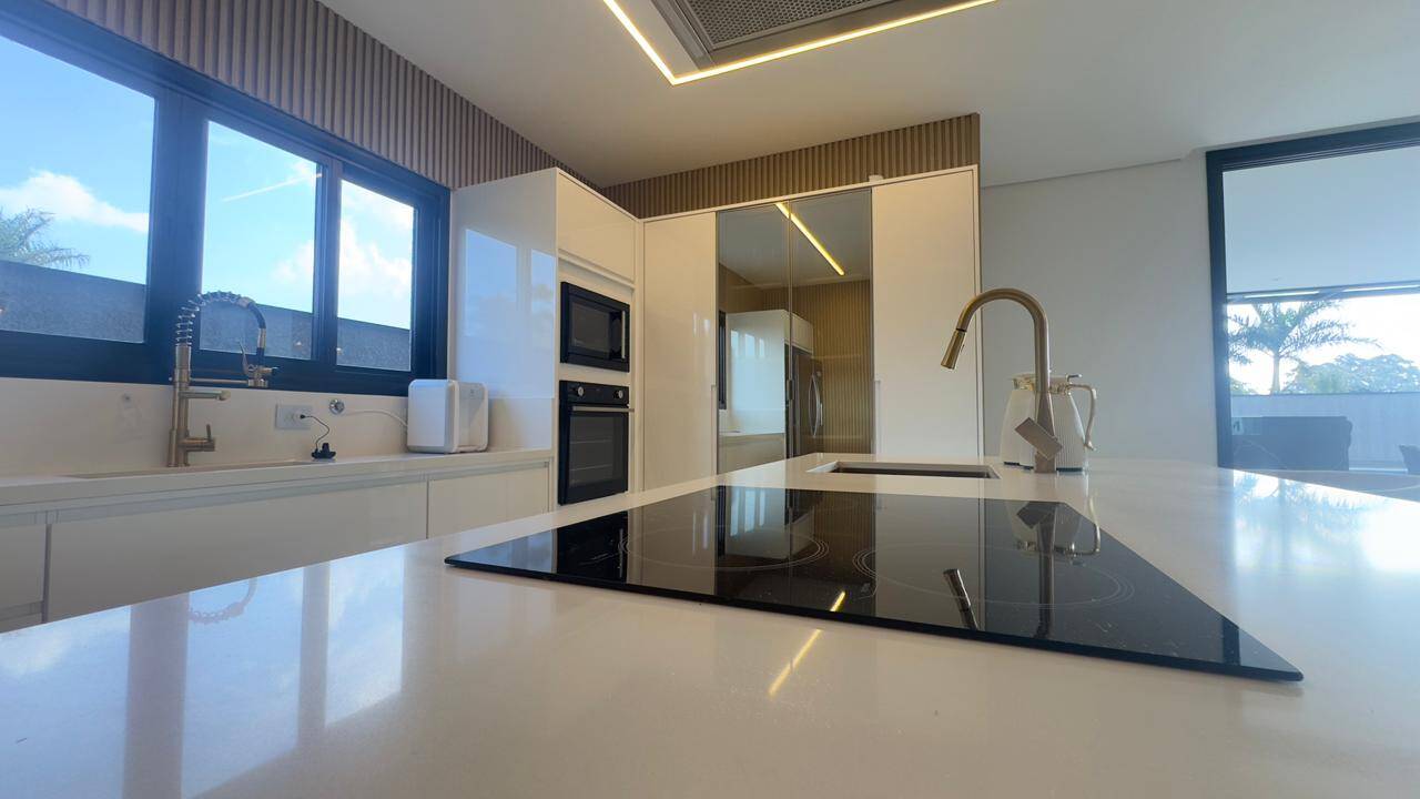 Vende-se Casa de Alto Padrão à Venda – Residencial Morada dos Lagos SP