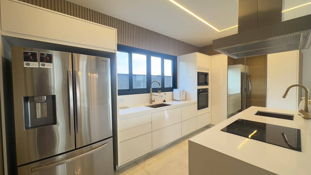Vende-se Casa de Alto Padrão à Venda – Residencial Morada dos Lagos SP
