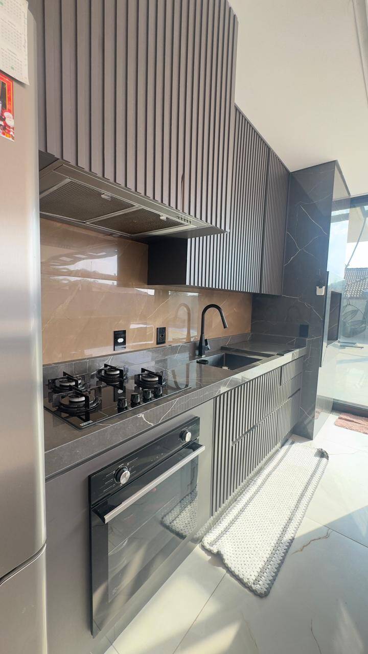 Vende-se Casa de Alto Padrão à Venda – Residencial Morada dos Lagos SP