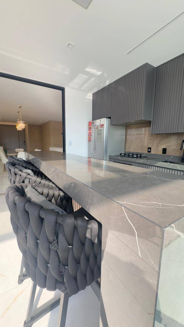 Vende-se Casa de Alto Padrão à Venda – Residencial Morada dos Lagos SP