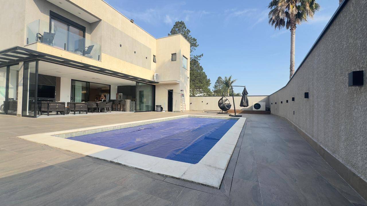 Vende-se Casa de Alto Padrão à Venda – Residencial Morada dos Lagos SP