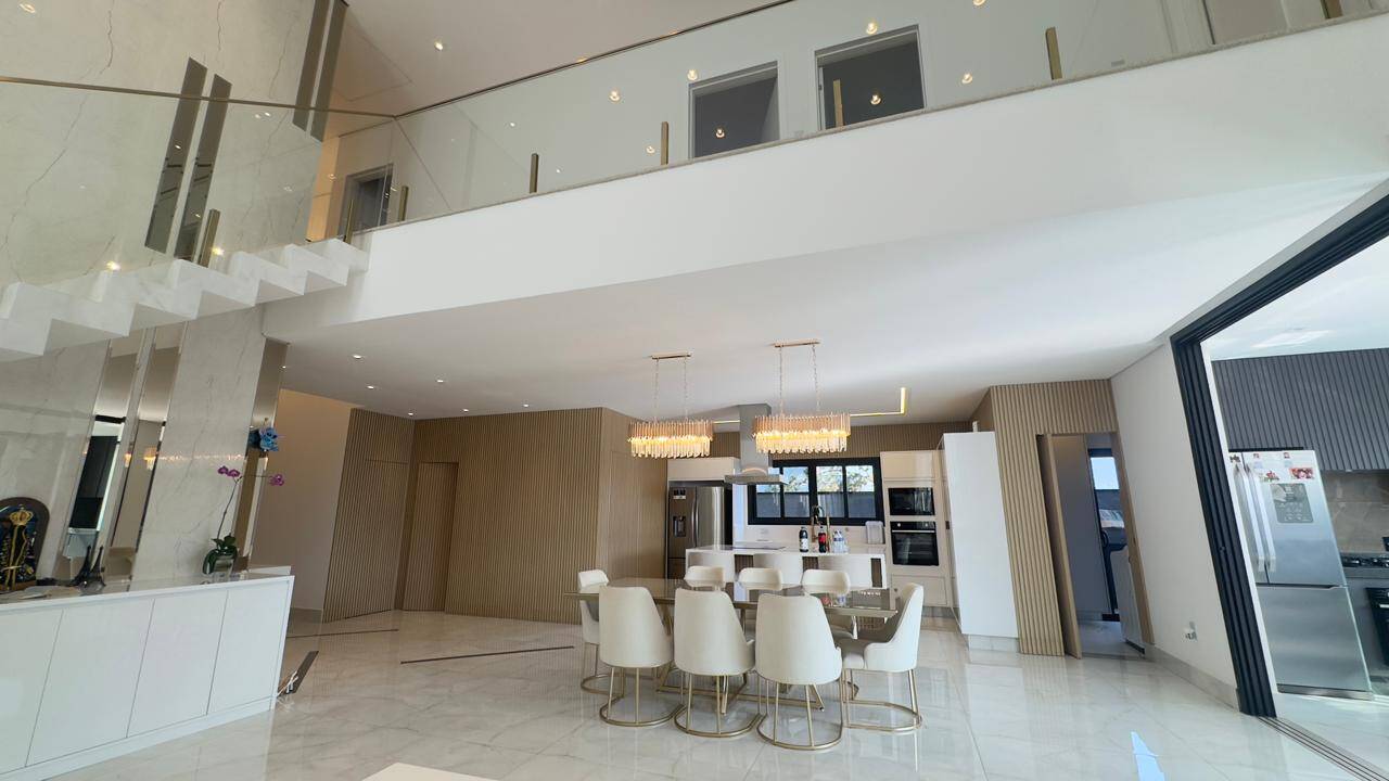 Vende-se Casa de Alto Padrão à Venda – Residencial Morada dos Lagos SP