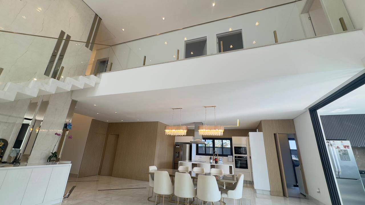 Vende-se Casa de Alto Padrão à Venda – Residencial Morada dos Lagos SP