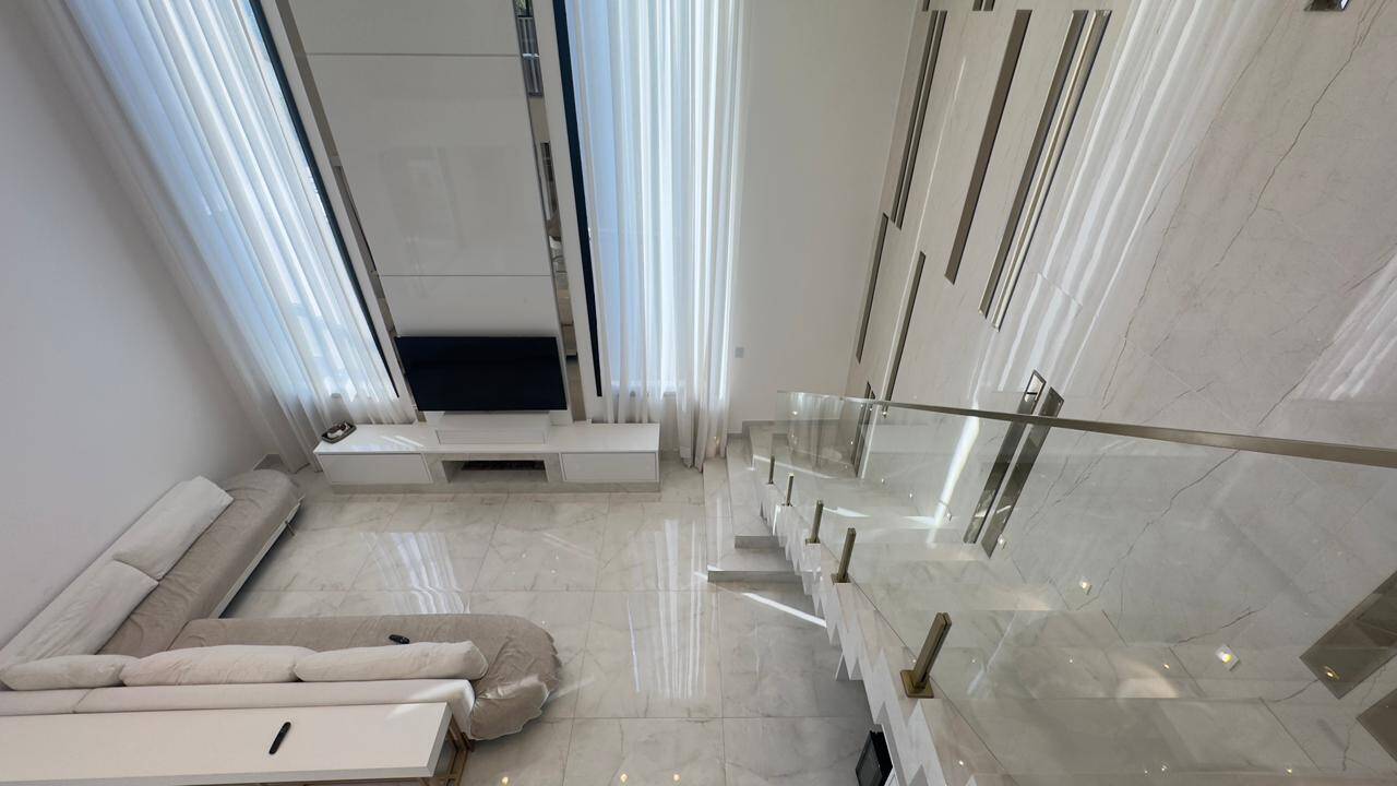 Vende-se Casa de Alto Padrão à Venda – Residencial Morada dos Lagos SP