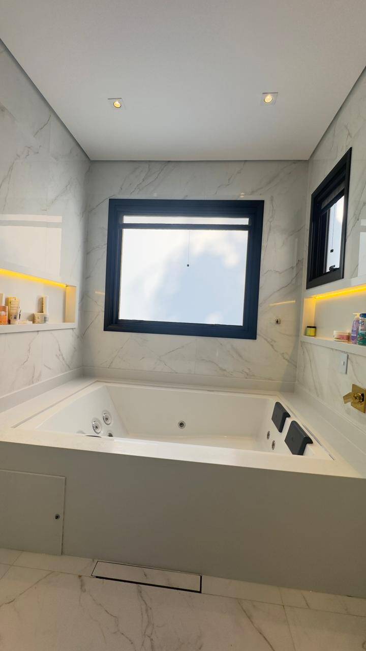 Vende-se Casa de Alto Padrão à Venda – Residencial Morada dos Lagos SP
