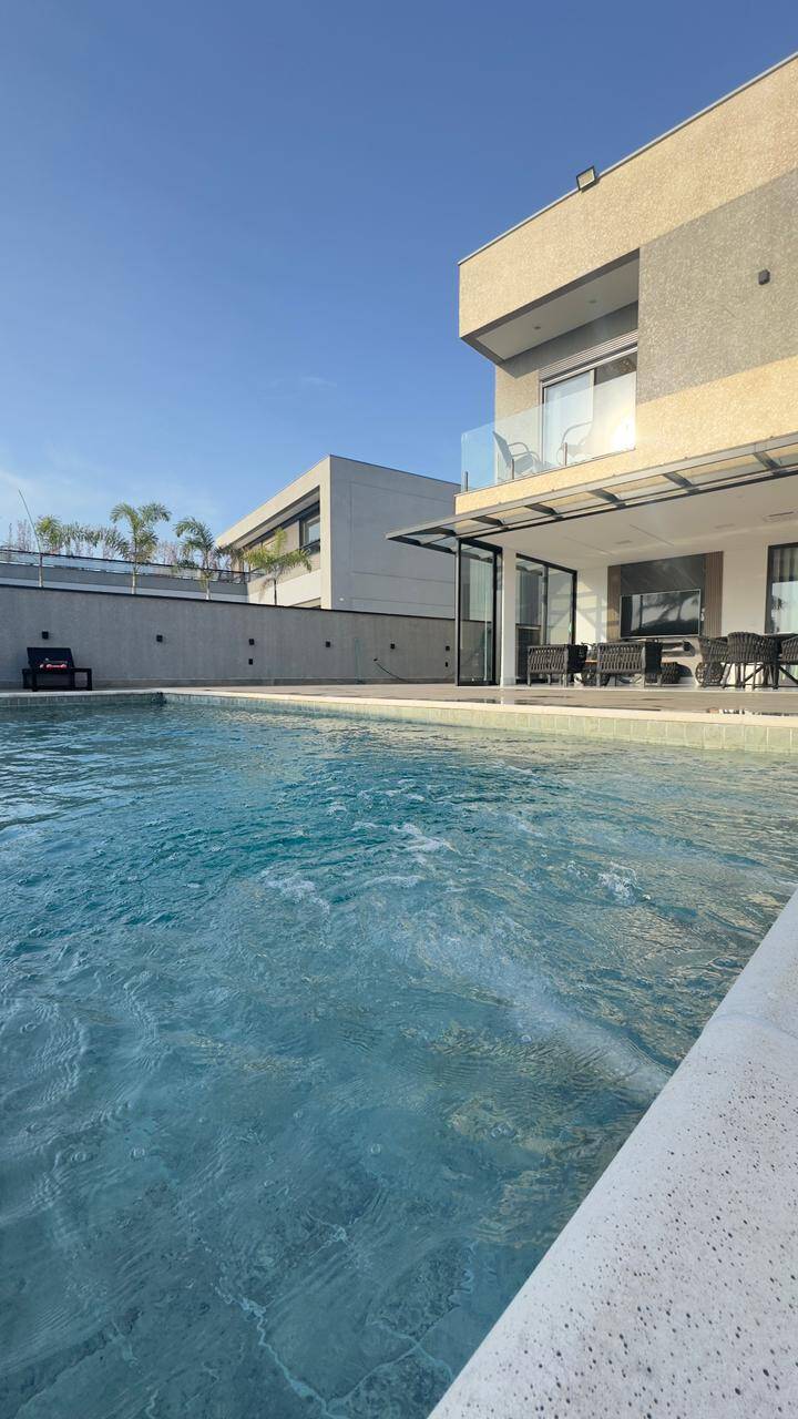 Vende-se Casa de Alto Padrão à Venda – Residencial Morada dos Lagos SP