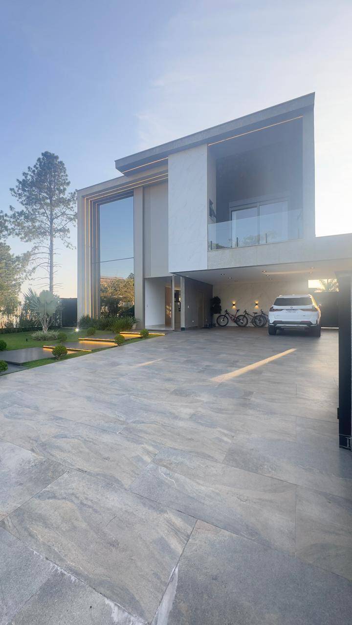 Vende-se Casa de Alto Padrão à Venda – Residencial Morada dos Lagos SP