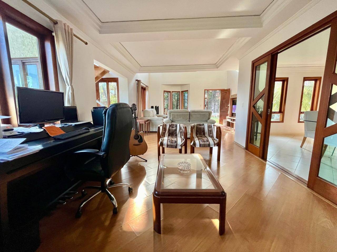 Casa, 4 quartos, 240 m² - Foto 20