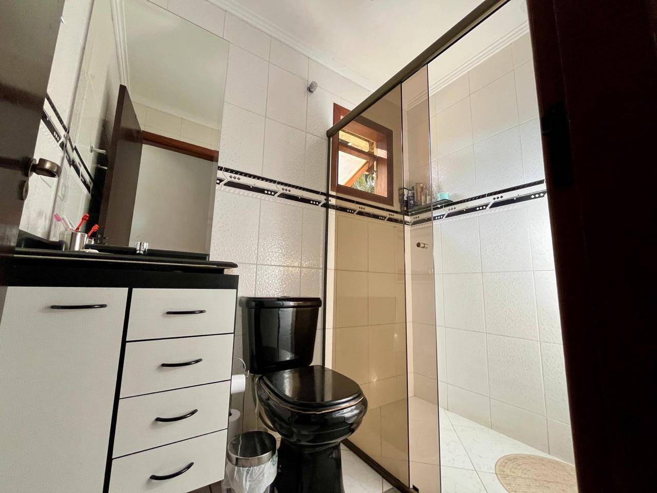 Casa, 4 quartos, 240 m² - Foto 39