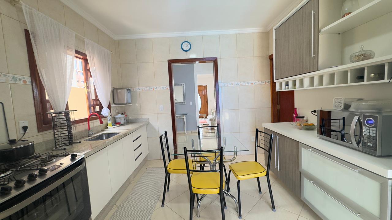 Casa, 4 quartos, 299 m² - Foto 29