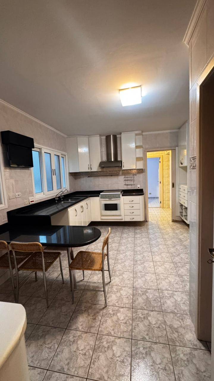 Casa, 4 quartos, 246 m² - Foto 24