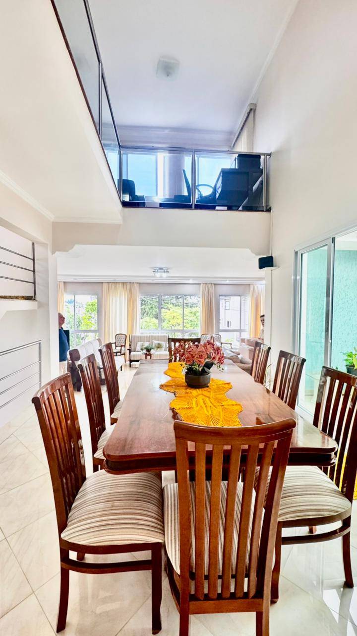 Casa, 3 quartos, 360 m² - Foto 16