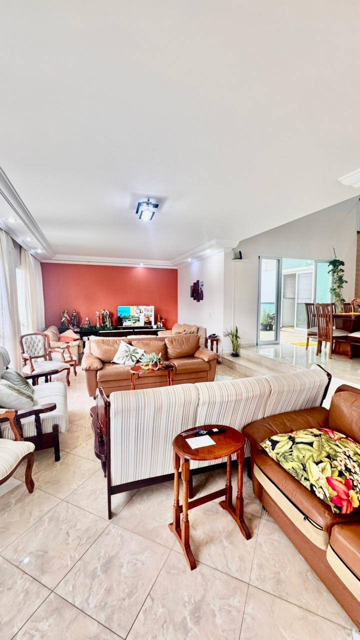 Casa, 3 quartos, 360 m² - Foto 50