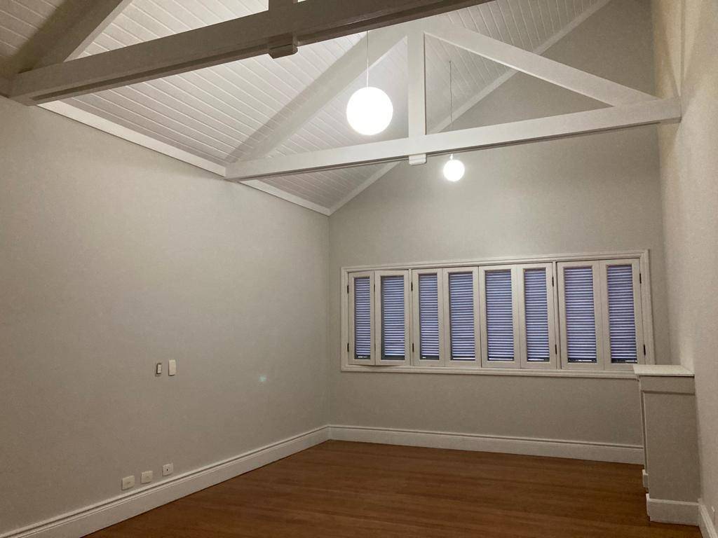 Casa, 4 quartos, 340 m² - Foto 26