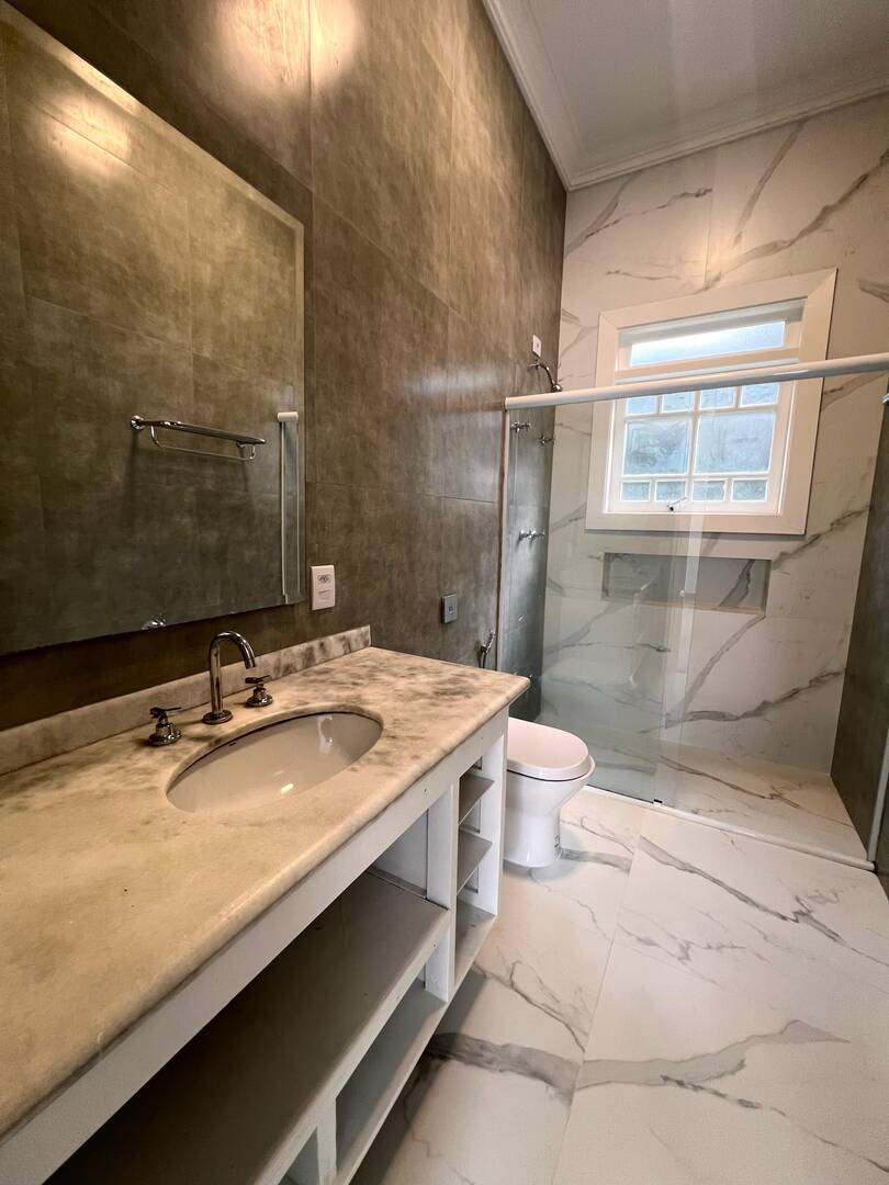Casa, 4 quartos, 322 m² - Foto 30