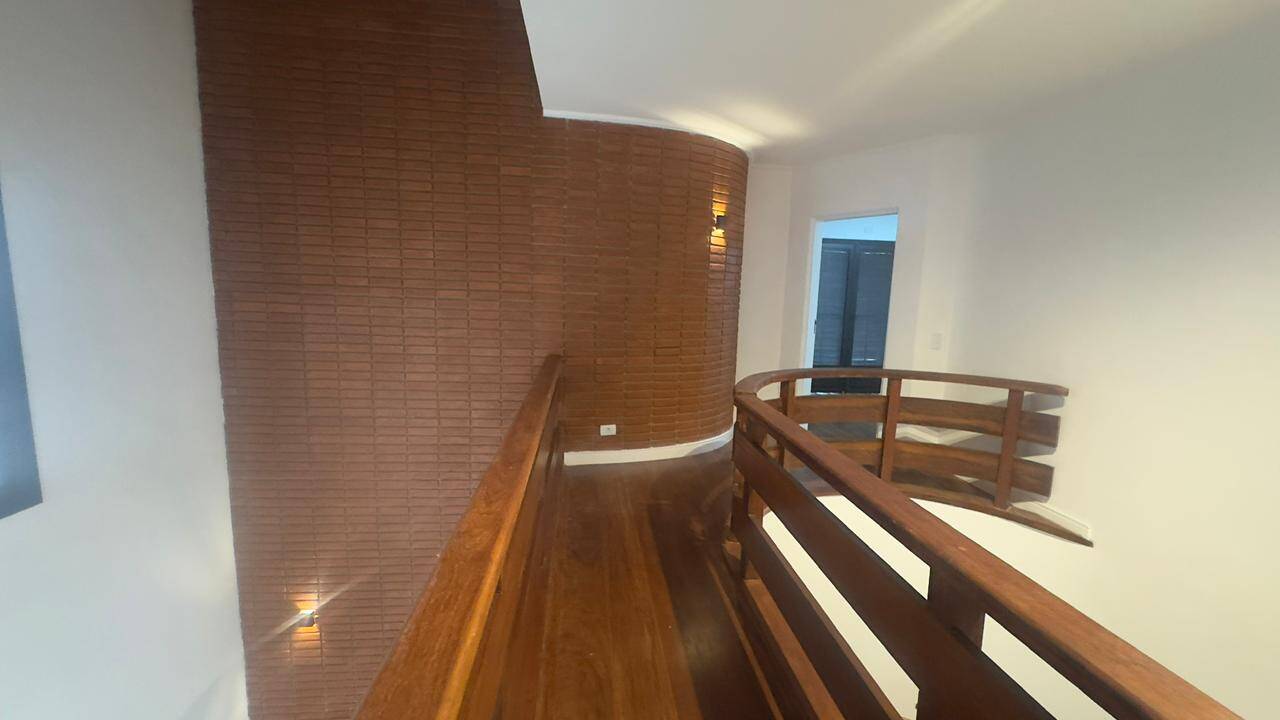 Casa, 4 quartos, 282 m² - Foto 31