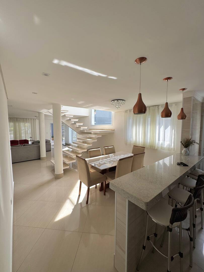 Casa, 2 quartos, 379 m² - Foto 38