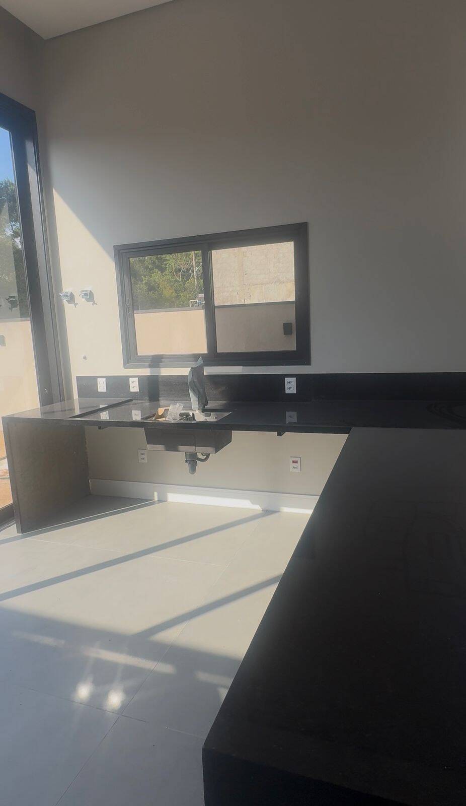 Casa, 5 quartos, 276 m² - Foto 4