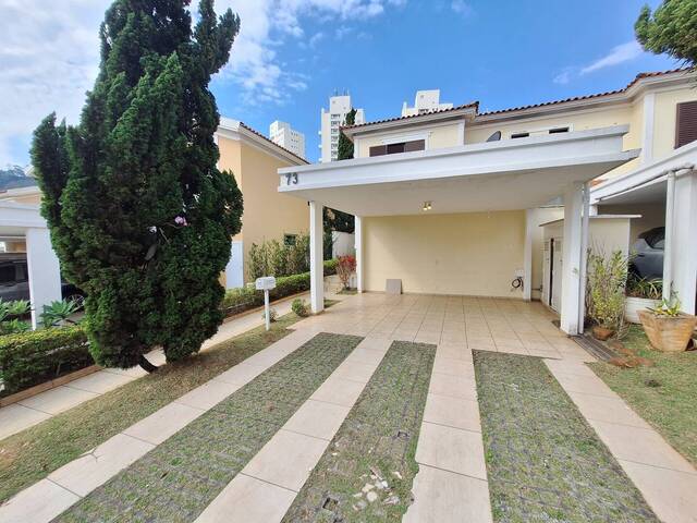 #1080-O - Casa alto padrão para Venda em Santana de Parnaíba - SP