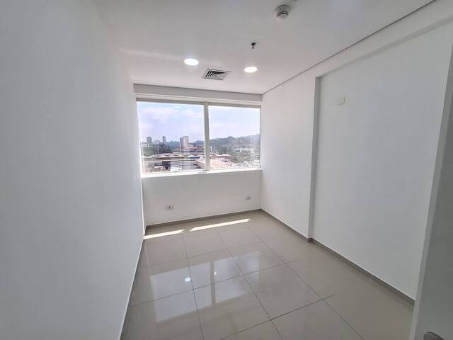 Sala para Locação em Santana de Parnaíba - 4