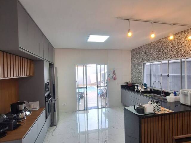 Casa para Locação em Santana de Parnaíba - 4