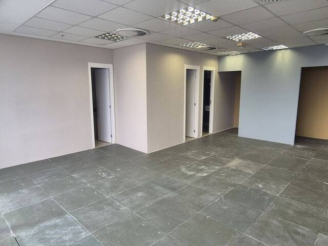 Sala para Venda em Barueri - 3