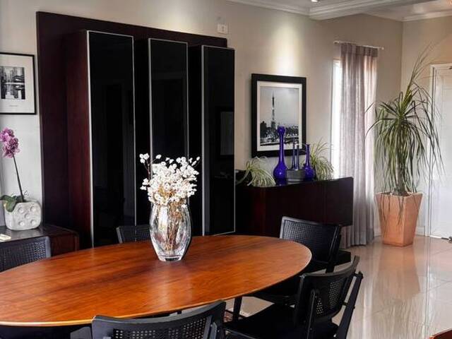 Casa alto padrão para Venda em Cotia - 2