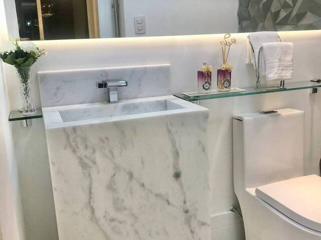 Apartamento para Venda em Santana de Parnaíba - 4