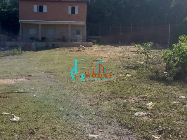 #TRFG132 - Área para Venda em Itaquaquecetuba - SP - 2