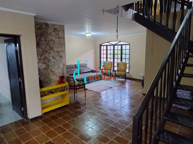 #CAFG174 - Casa para Venda em Embu-Guaçu - SP - 2