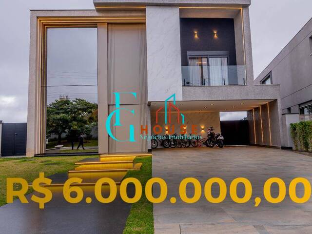 #325 - Casa para Venda em Santana de Parnaíba - SP