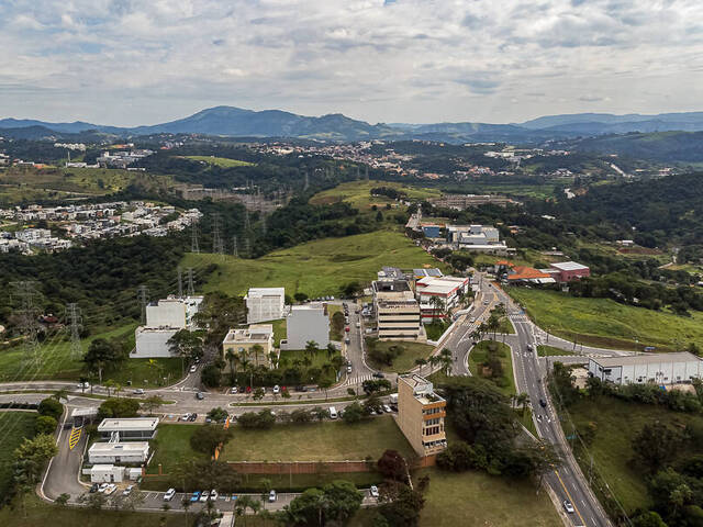 Terreno para Venda em Santana de Parnaíba - 5