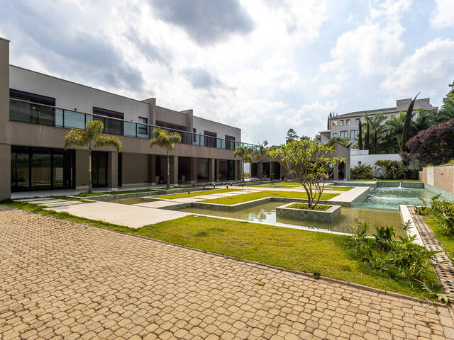 #114T - Casa alto padrão para Venda em Barueri - SP - 2