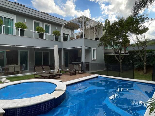 #105T - Casa alto padrão para Venda em Santana de Parnaíba - SP - 1