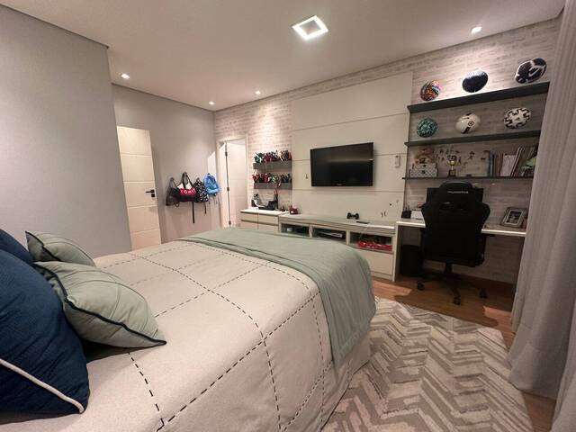 Casa para Venda em Santana de Parnaíba - 4