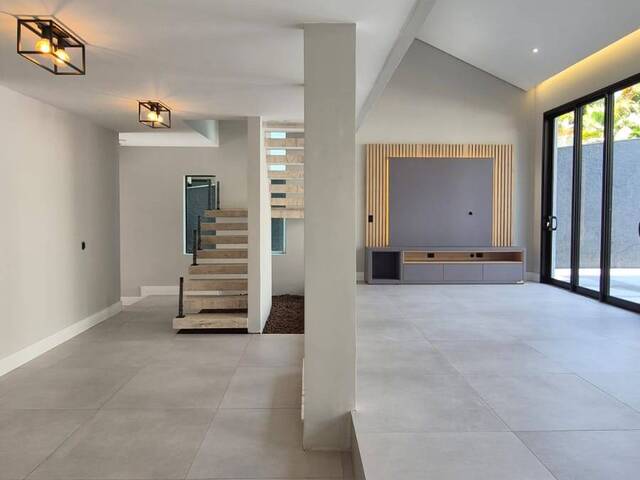 #399 - Casa para Venda em Santana de Parnaíba - SP - 3