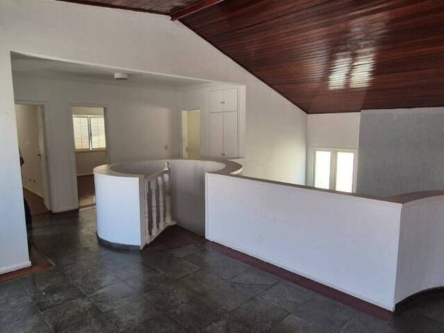 Casa para Locação em Santana de Parnaíba - 4